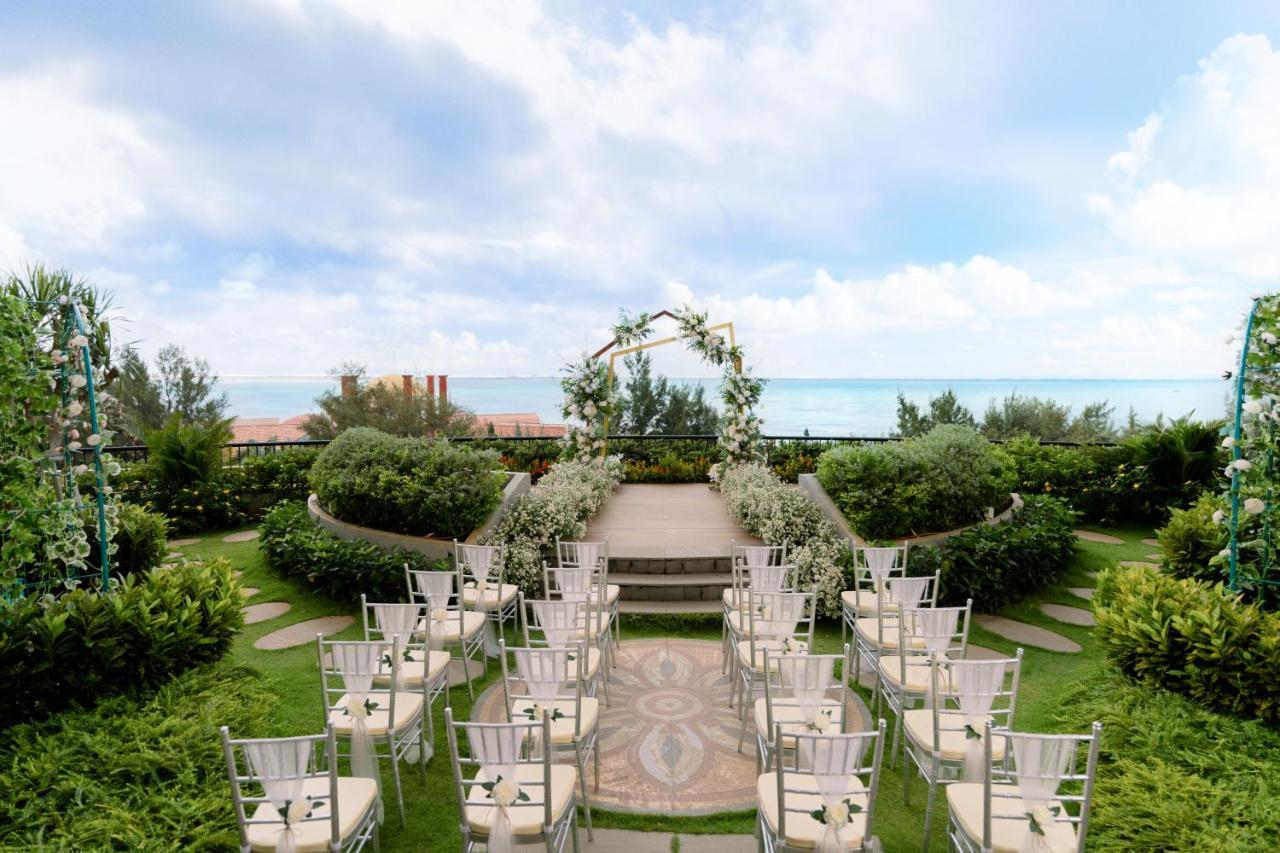Vias Hotel Vung Tau - Transportation Included Exterior foto The wedding garden